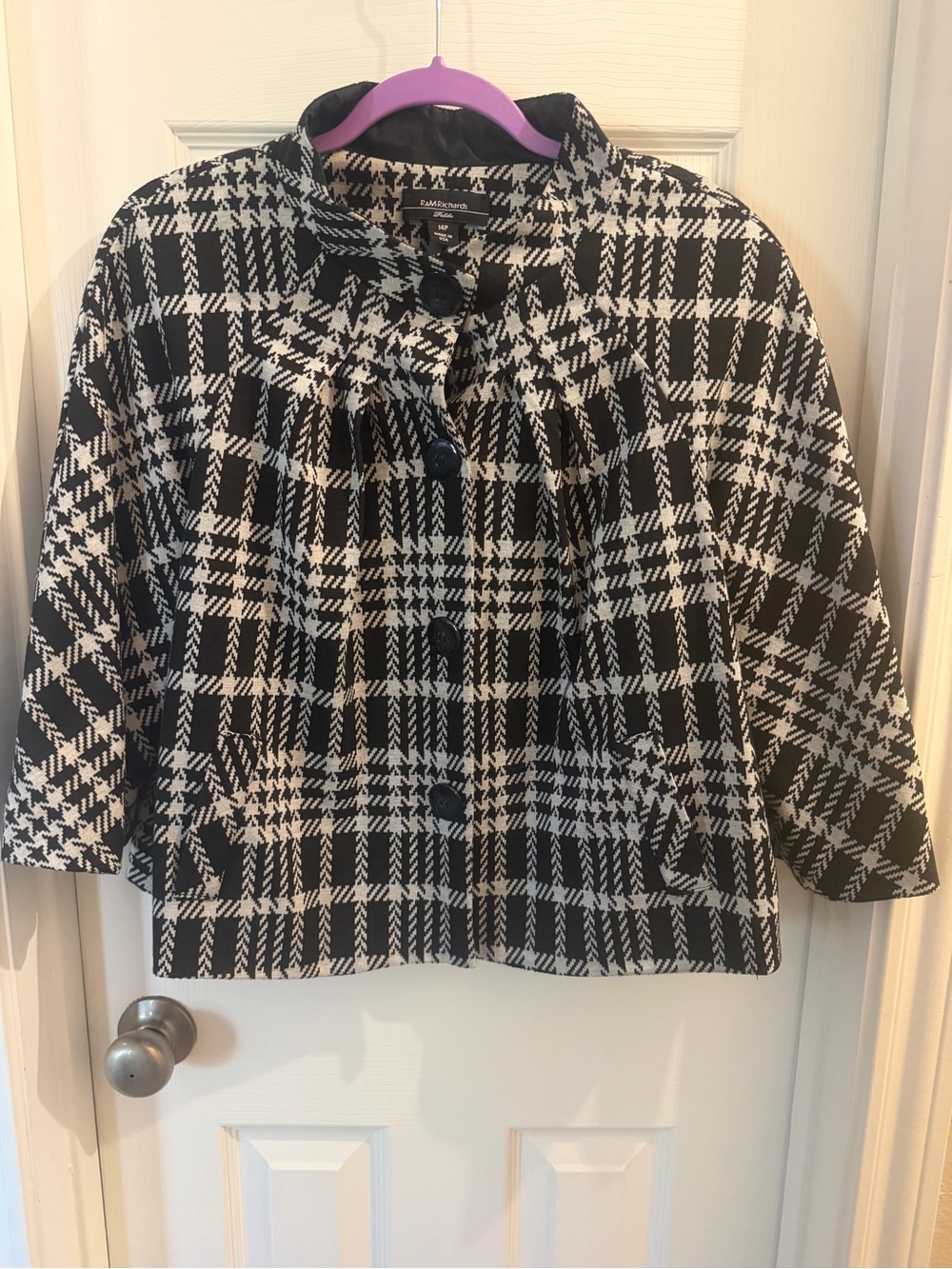 R&M Richards Black and White Plaid Cropped Blazer